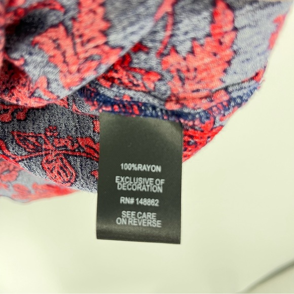 Torrid Plus Size V-Neck Crochet Trim Lace Up Tie Long Sleeve Blouse/Top Size 1 - Picture 5 of 5